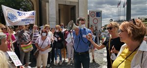 zeny protest 3